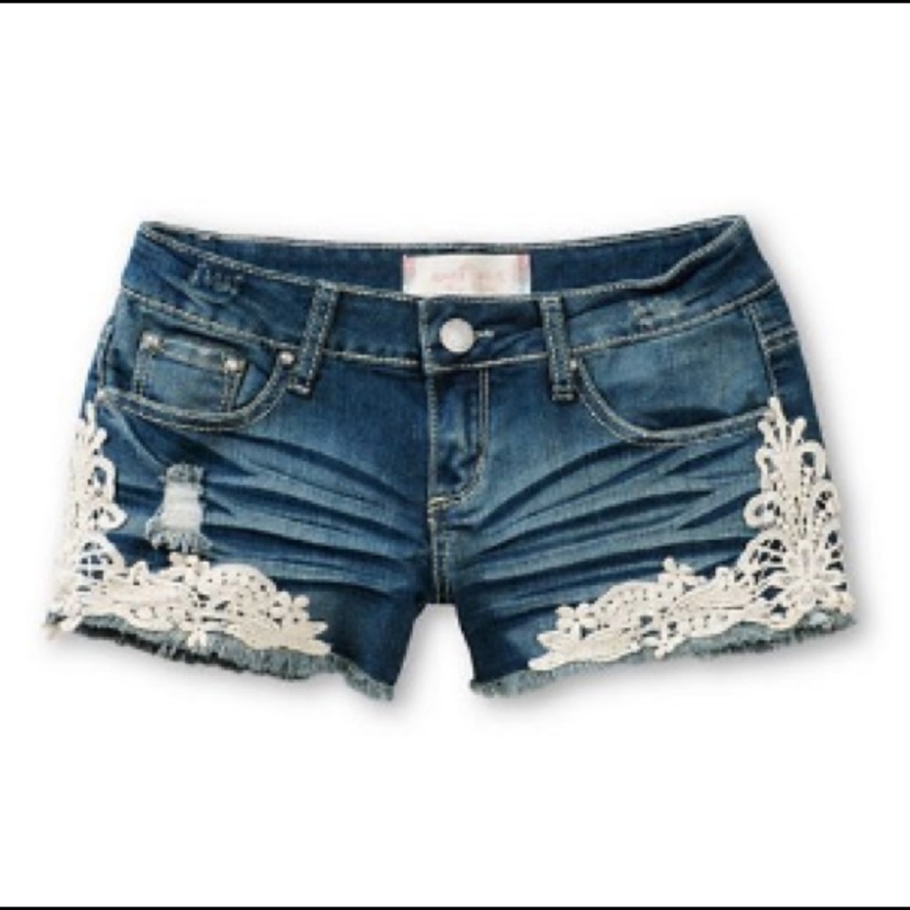 SALE 💸 Denim & Lace Cutoff Distressed Shorts
